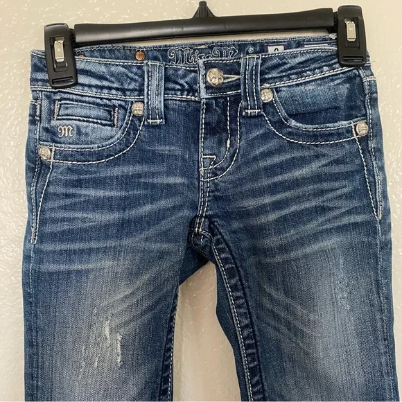 MISS ME Girls’ Capri Jeans - Picture 2 of 4